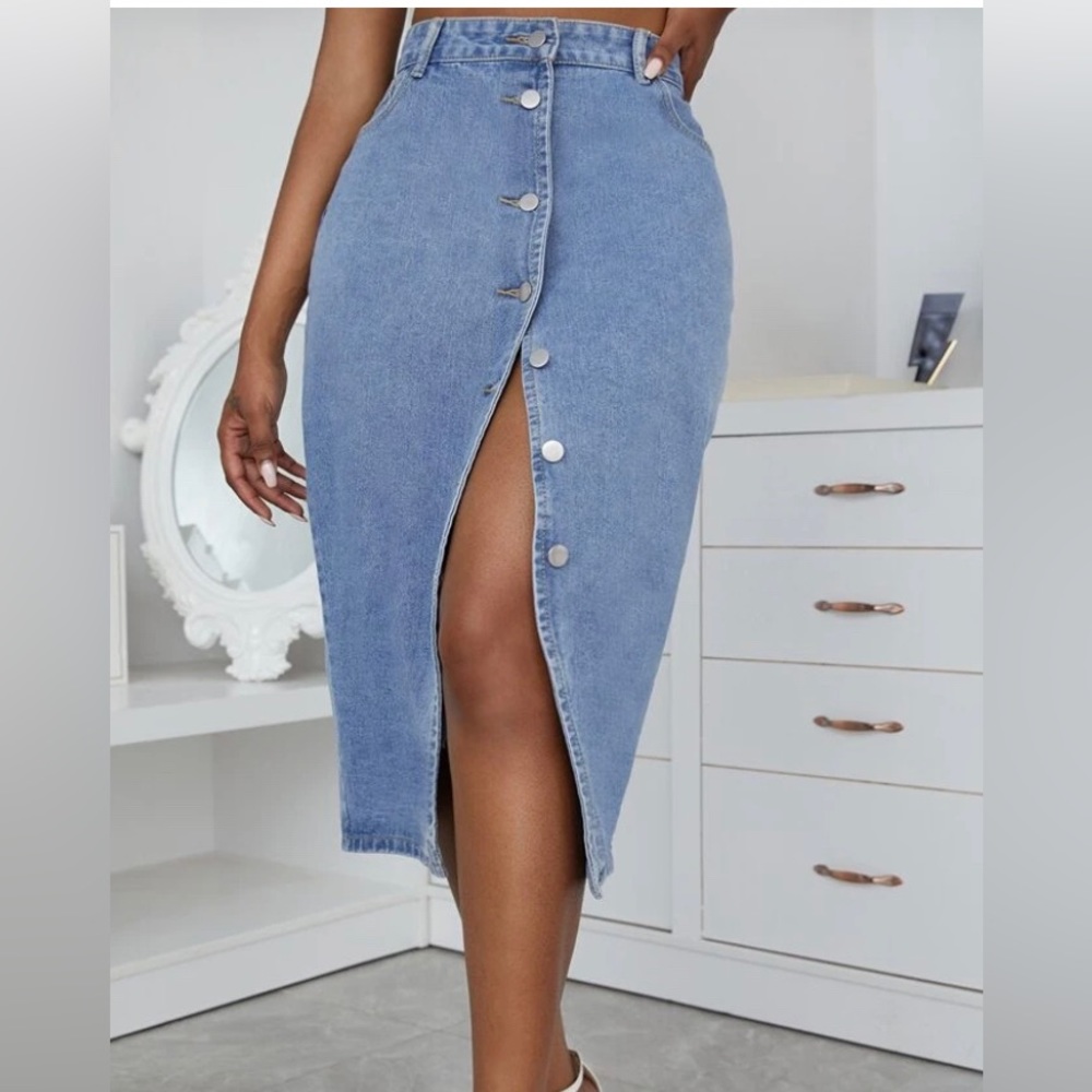 Never Worn High Waist Button Front Denim Skirt